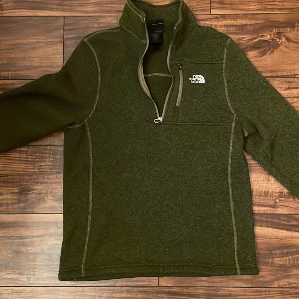 Men’s North Face Large Pullover